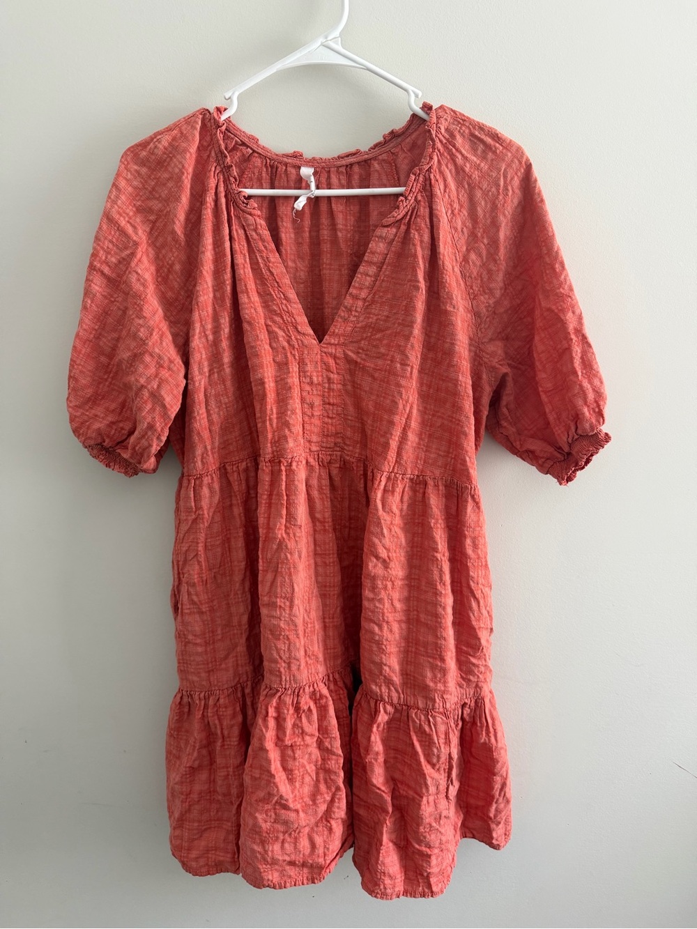 BB Dakota Coral Tiered V-Neck Tunic Dress